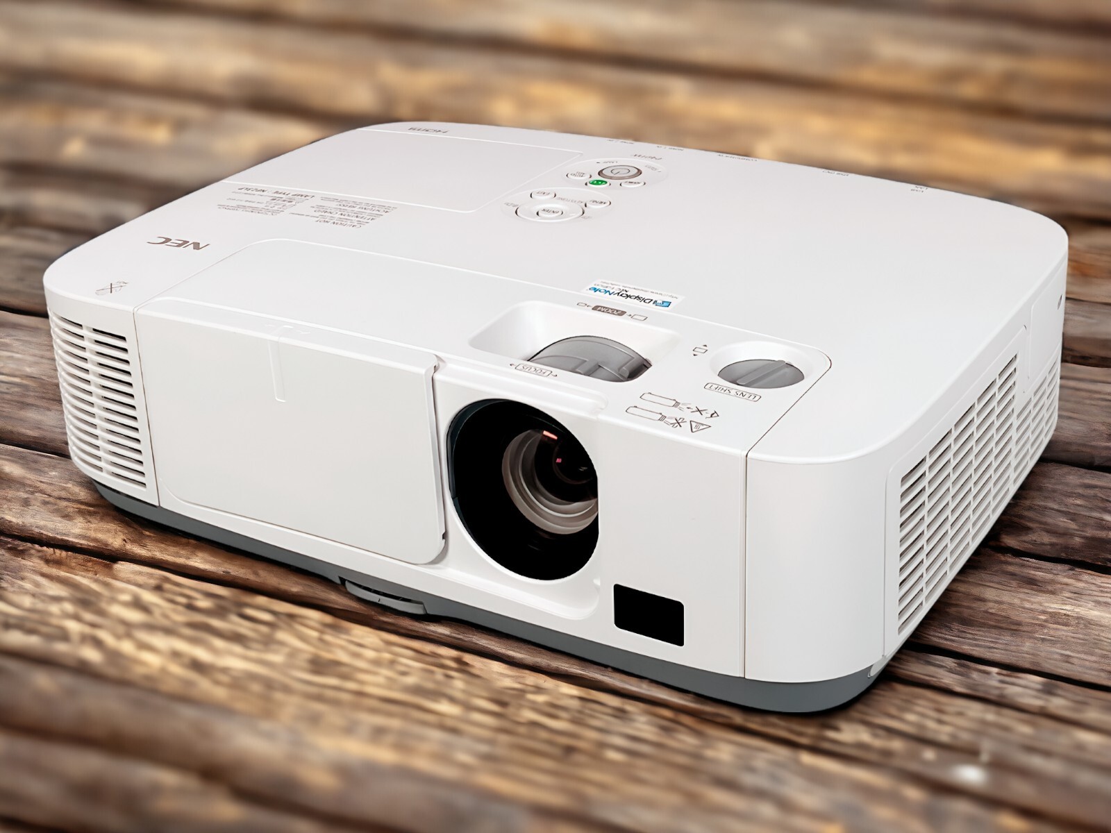 NEC P401W - 3LCD Projector 4000 Lumens Free Shipping + HDMI, Remote, Power Cable
