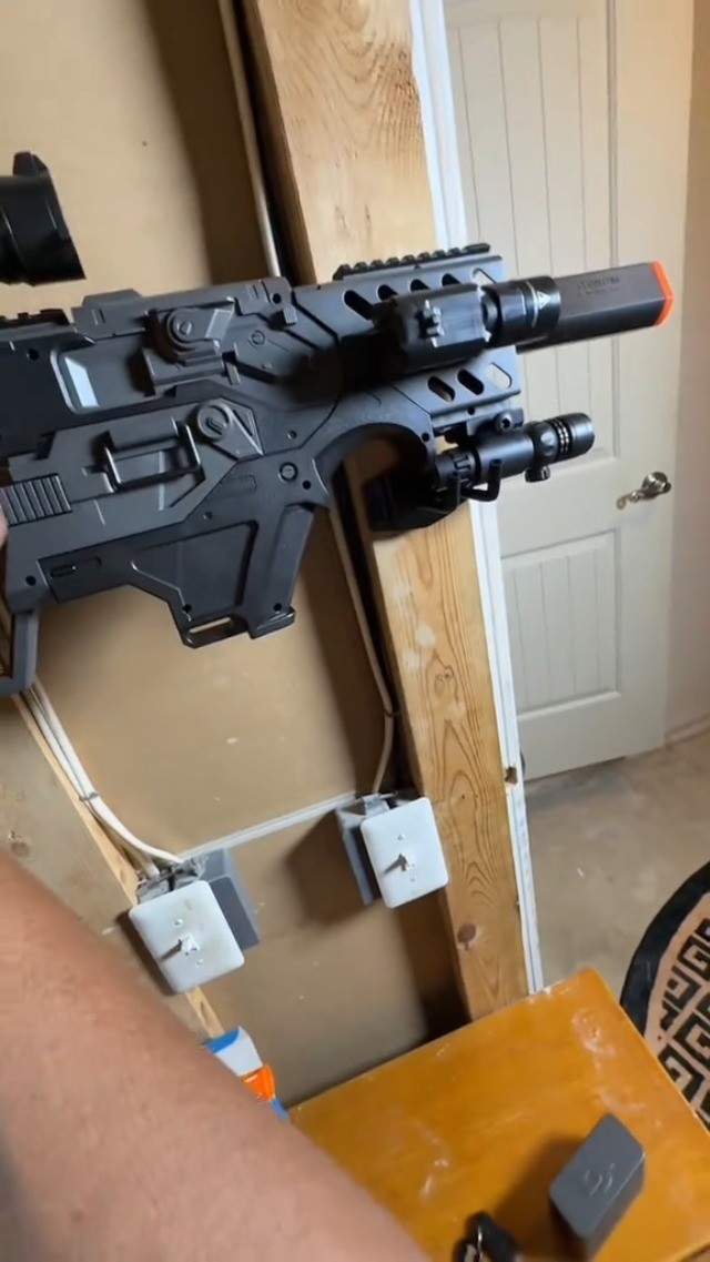 Biometric Gun Trigger Lock - Quick Release Rifle Lock & Metal Wall Rack for Secu