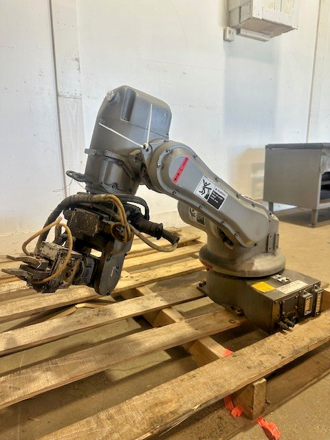 YASKAWA MOTOMAN YR-HP3-A01 H.D INDUSTRIAL ROBOTIC MANIPULATOR ARM