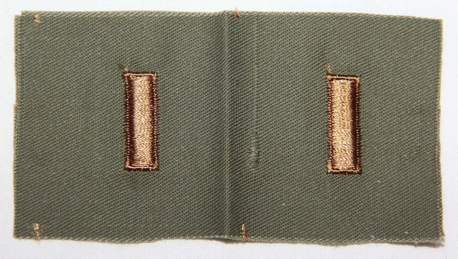 ORIGINAL VIETNAM ERA CLOTH, SUBDUED 2ND LIEUTENANT BARS