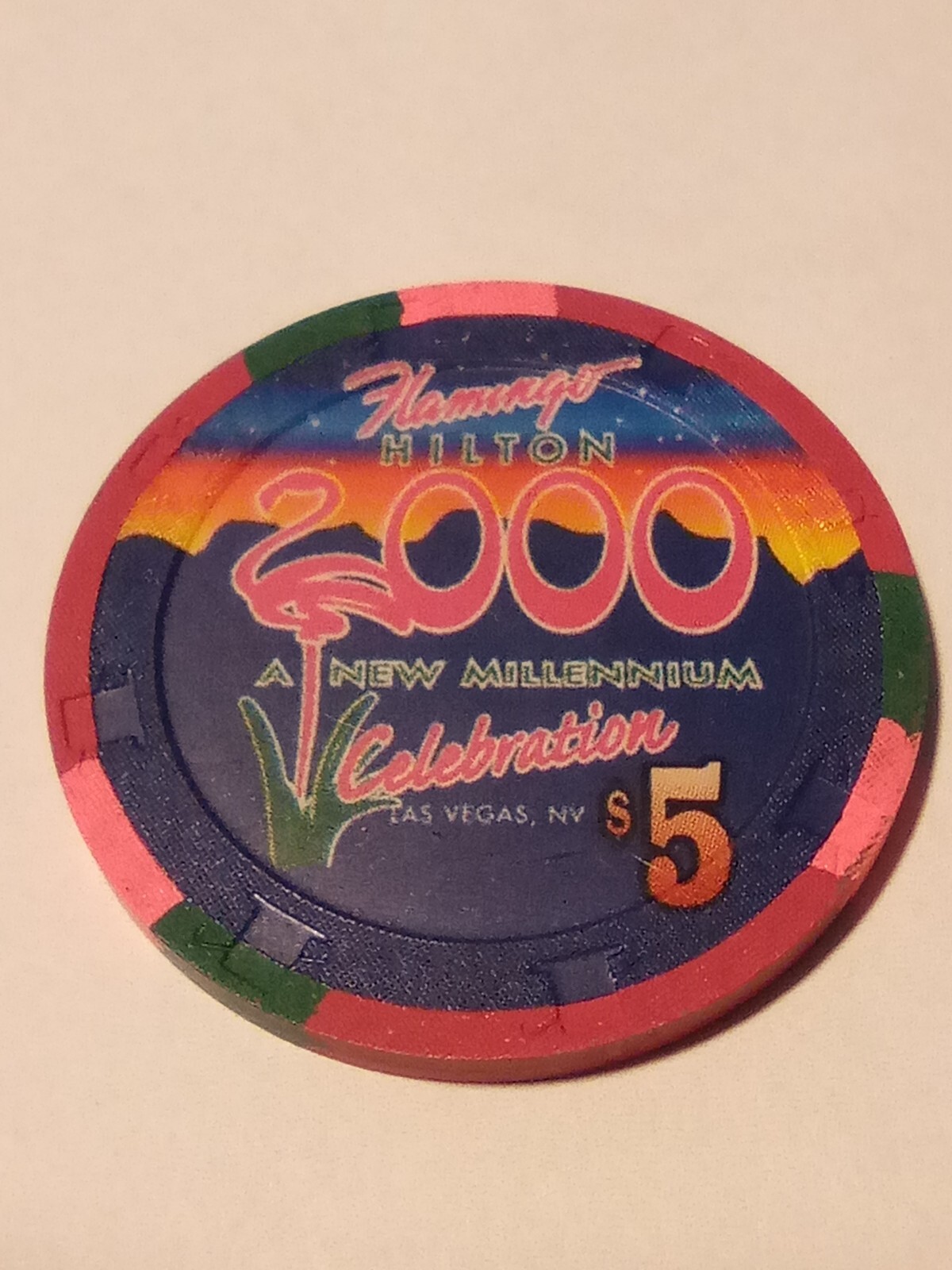 2000 FLAMINGO HILTON CASINO LAS VEGAS, NEVADA $5.00 CHIP GREAT FOR COLLECTION!
