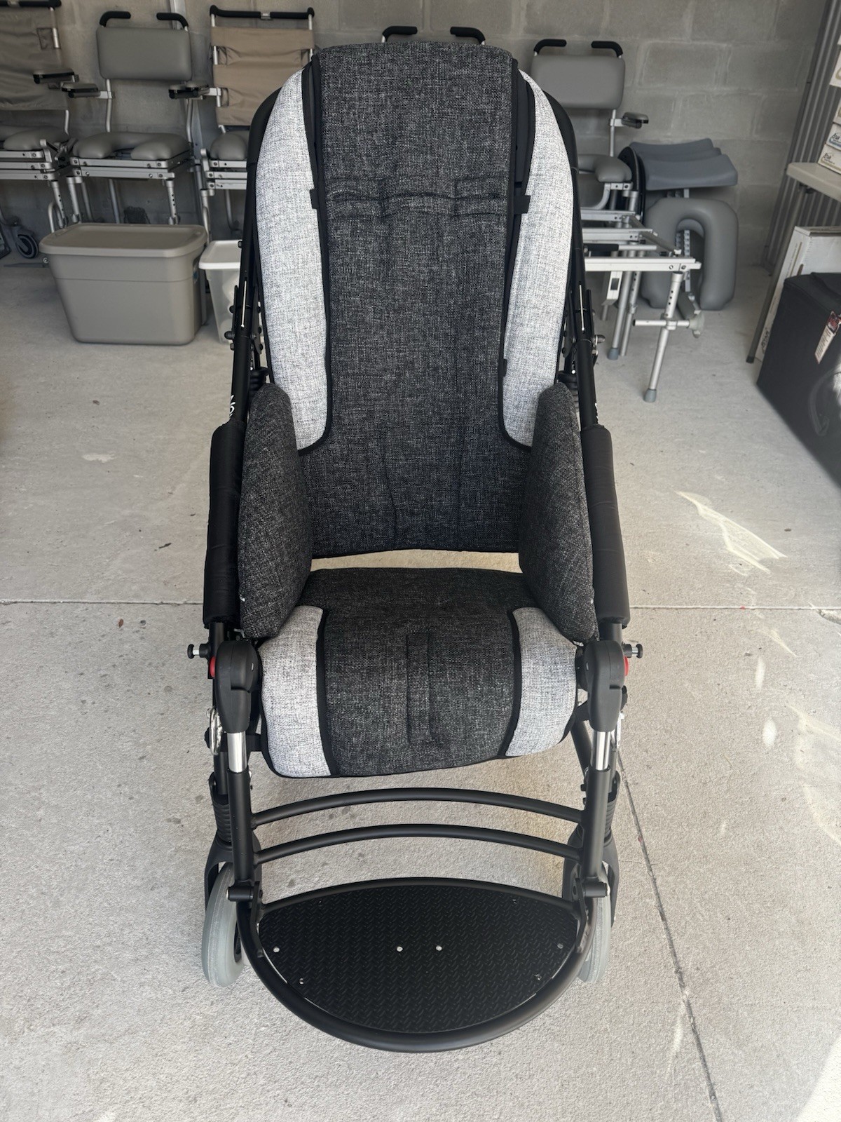 Ormesa Novus-4 Movement Trainer Adjustable Height 4 Wheels Child Grey/Black