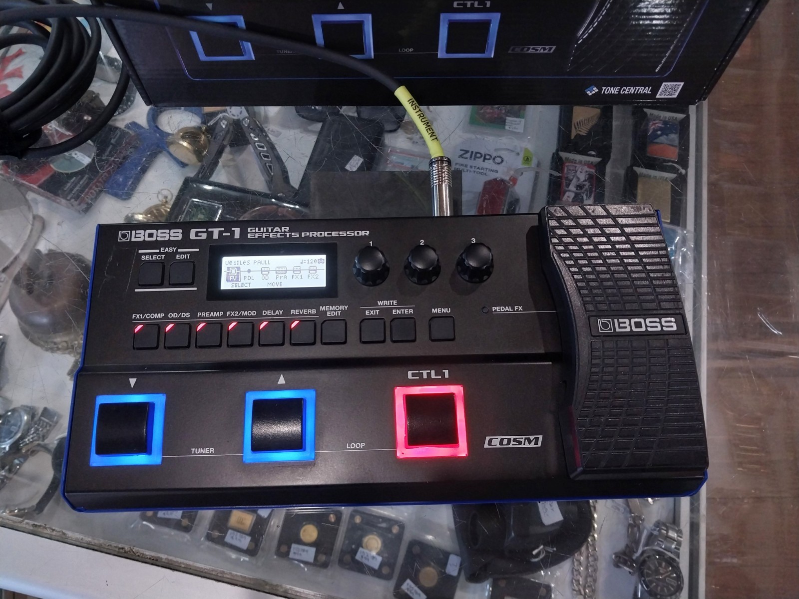 Boss GT-1 Guitar Multi-Effects Processor