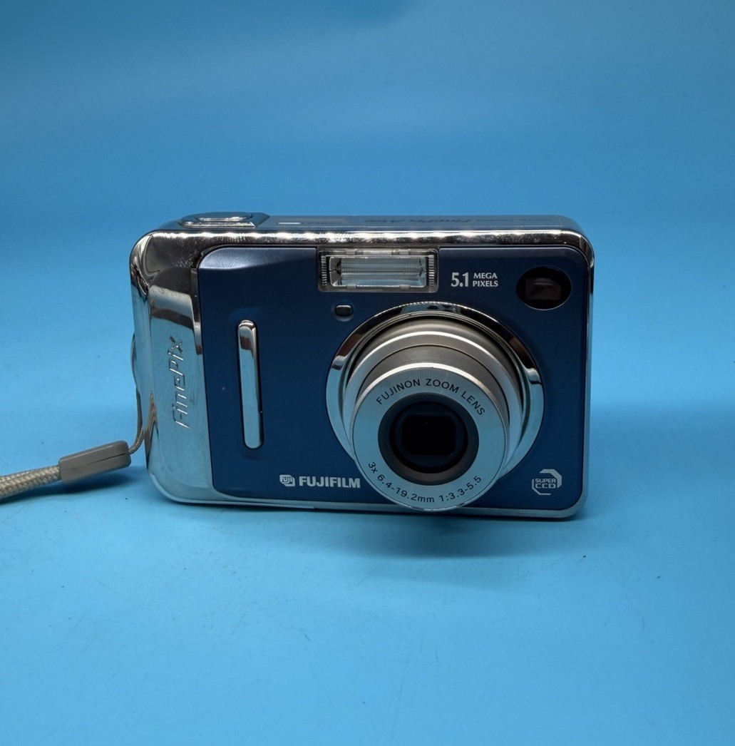 Fujifilm FinePix A500 5.1MP Digital Camera Blue - Tested