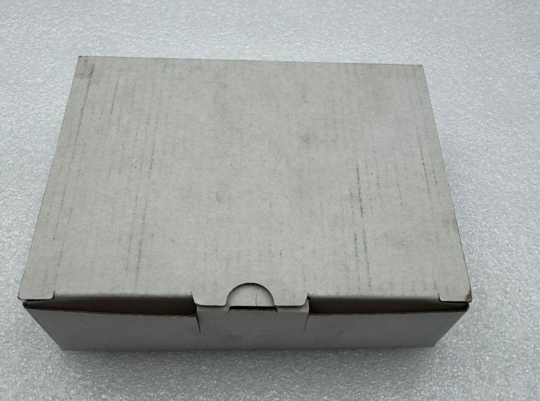 SIEMENS QMX2.P33 ROOM THERMOSTAT