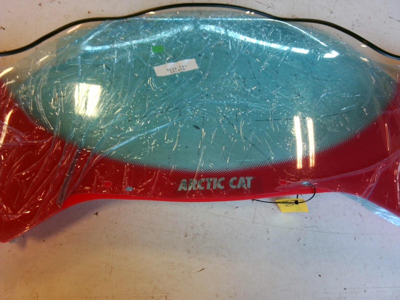GENUINE ARCTIC CAT WINDSHIELD SALMON-ME OEM NOS 0638-591 W10 C1A