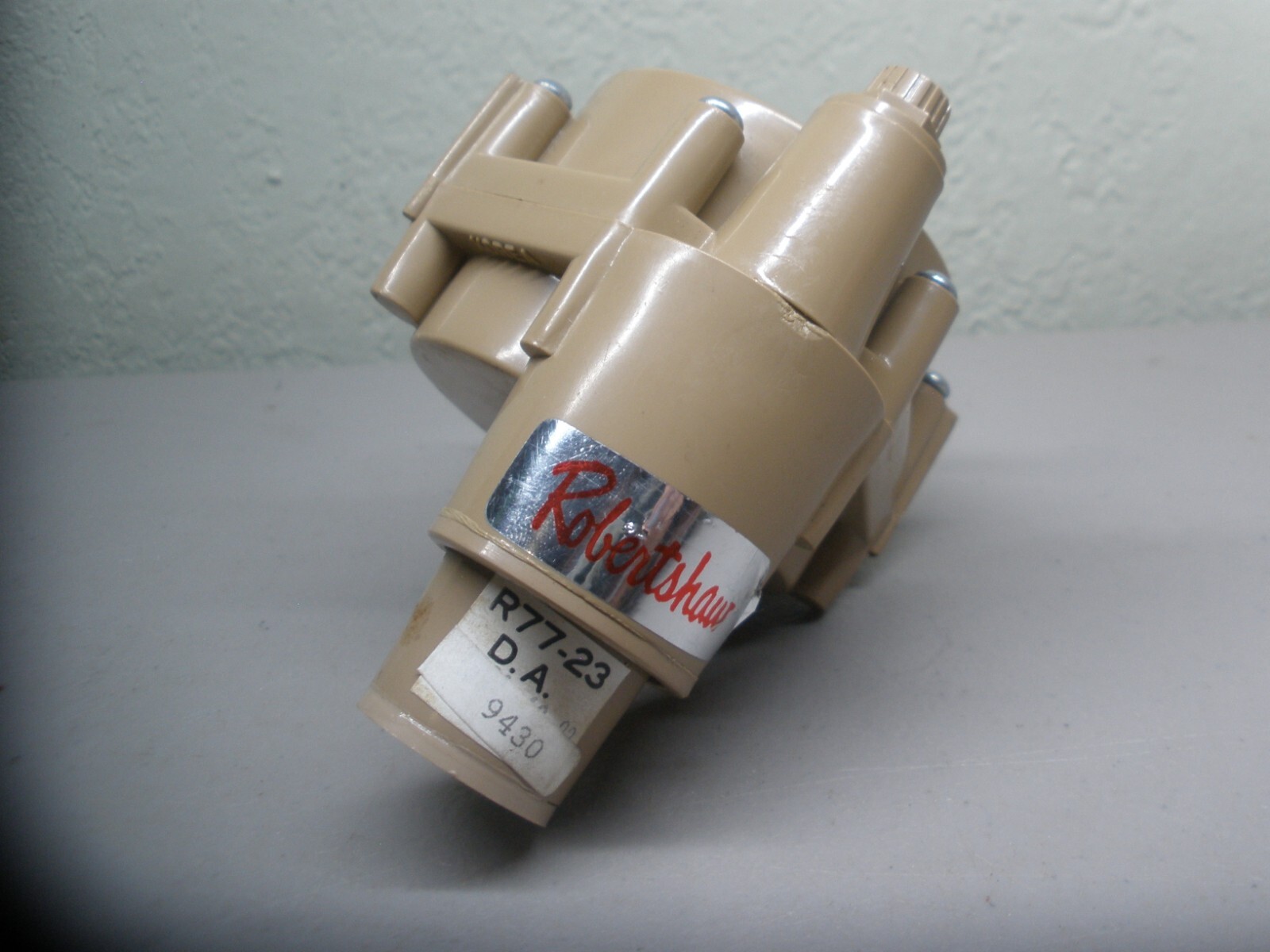 ROBERTSHAW R77-23 DAMPER VALVE RESET VOLUME CONTROLLER 0-1"