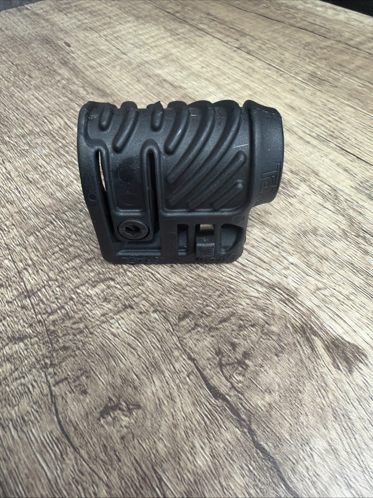 EMA Tactical 3/4" Tactical Flashlight Mount, PL1