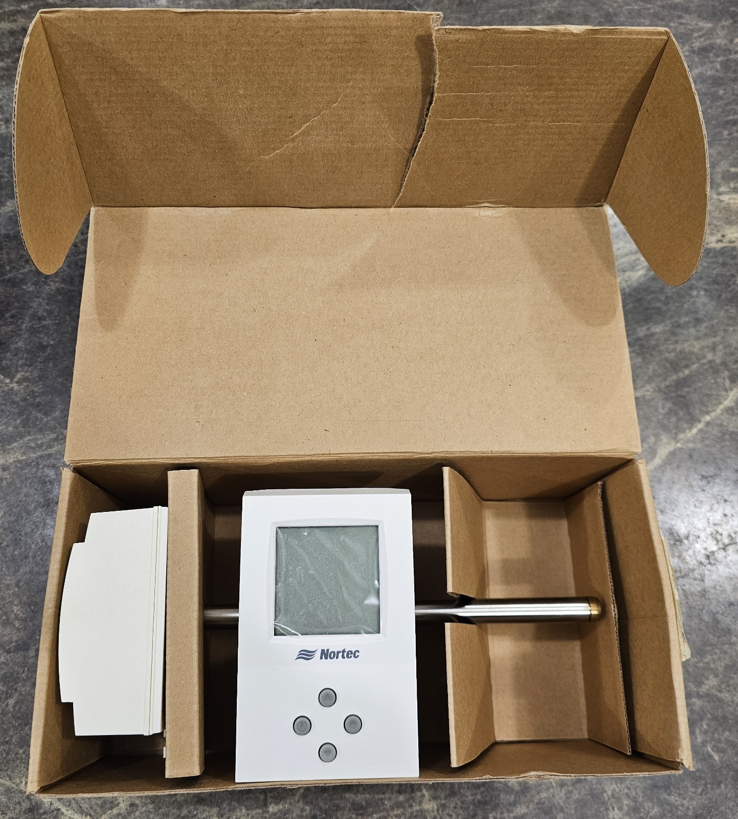 Nortec 2520261 & 1509857 0-10V Digital Humidistat with Duct Humidity Sensor