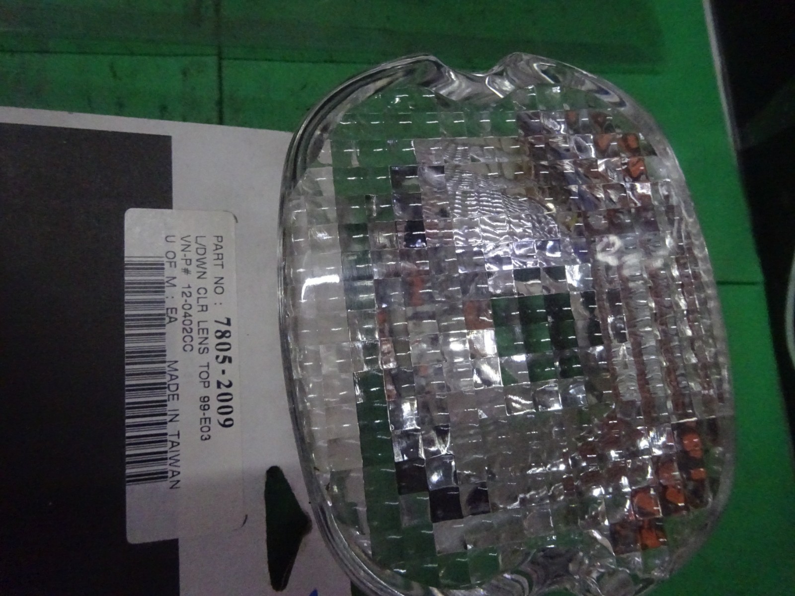 Harley BTs XLs CHOICE of Rpl 99-03 LAYDOWN CLEAR TAILLIGHT LENS TOP/BOT WINDOW