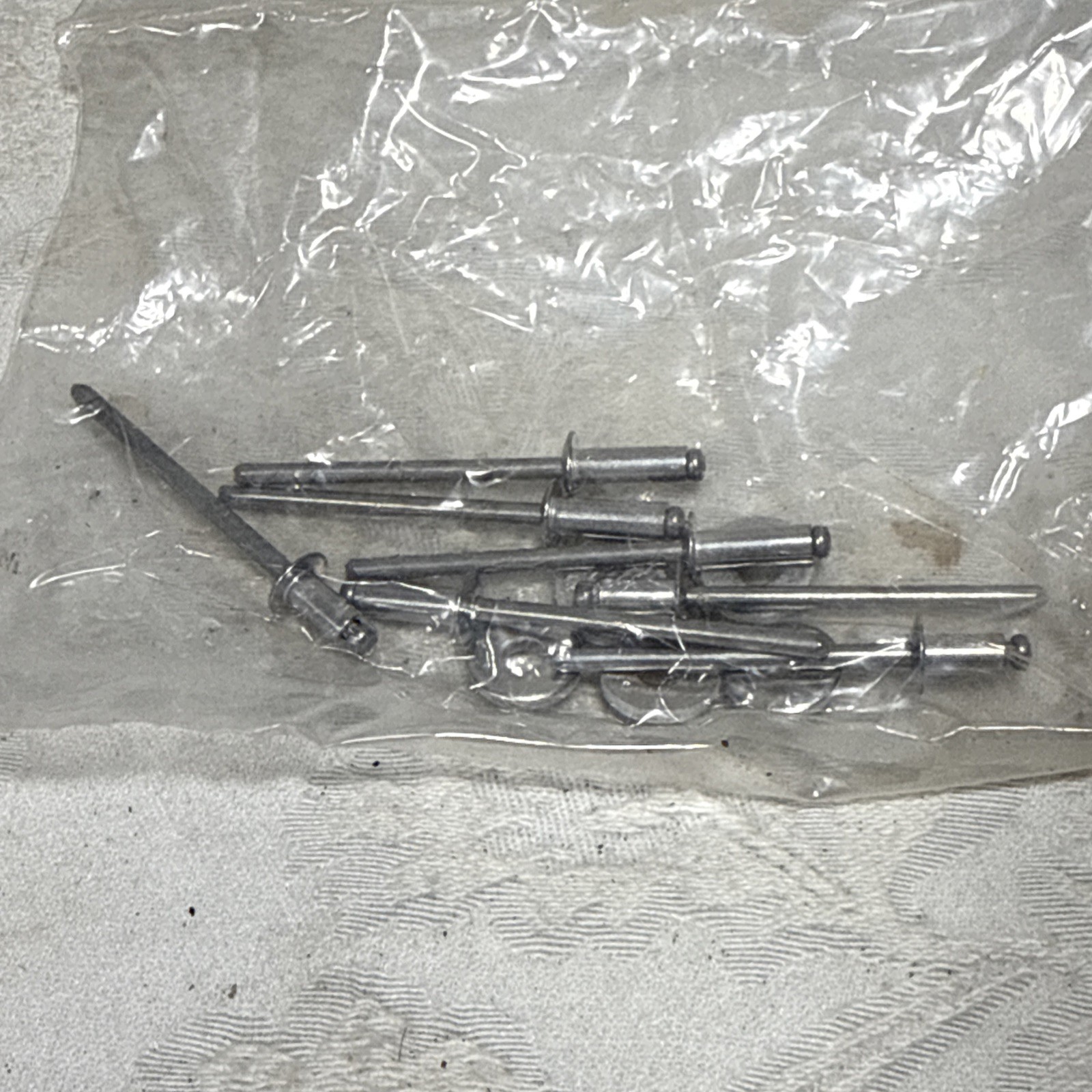 Pop Rivetool Kit K 110 Rivet Tool w Assorted Rivets Bostik Emhart in Package