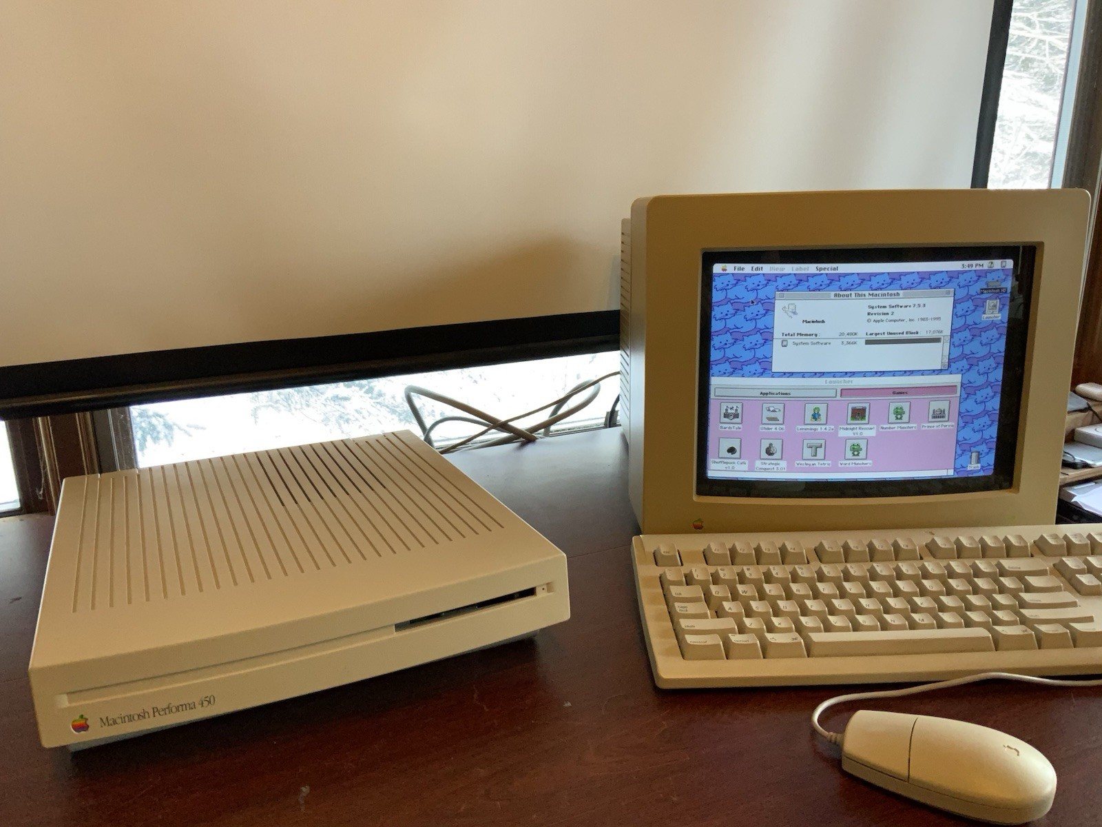 Restored Apple Macintosh Performa 450: 20MB RAM 160MB HDD System 7.5.3 Recapped!