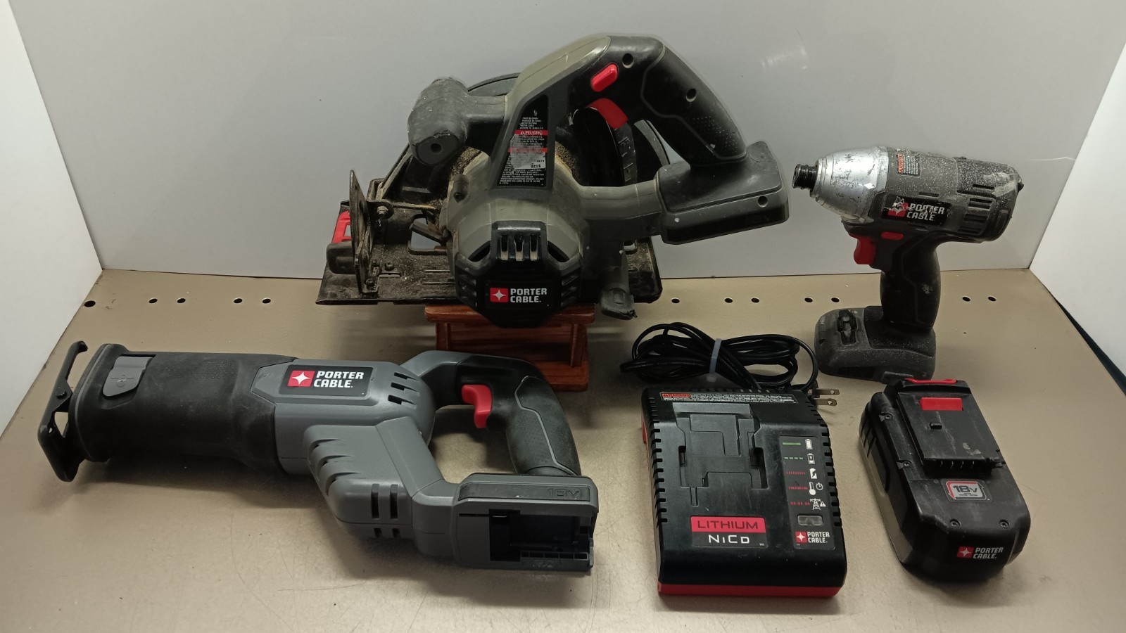 Porter Cable 18v 3 Piece Tool Set With 1 Battery & 1 Charger. Tested & Works!