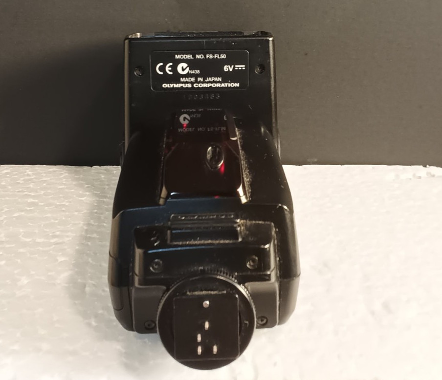 Olympus FS-FL50 Shoe Mount Electronic Flash for Olympus Camera Body