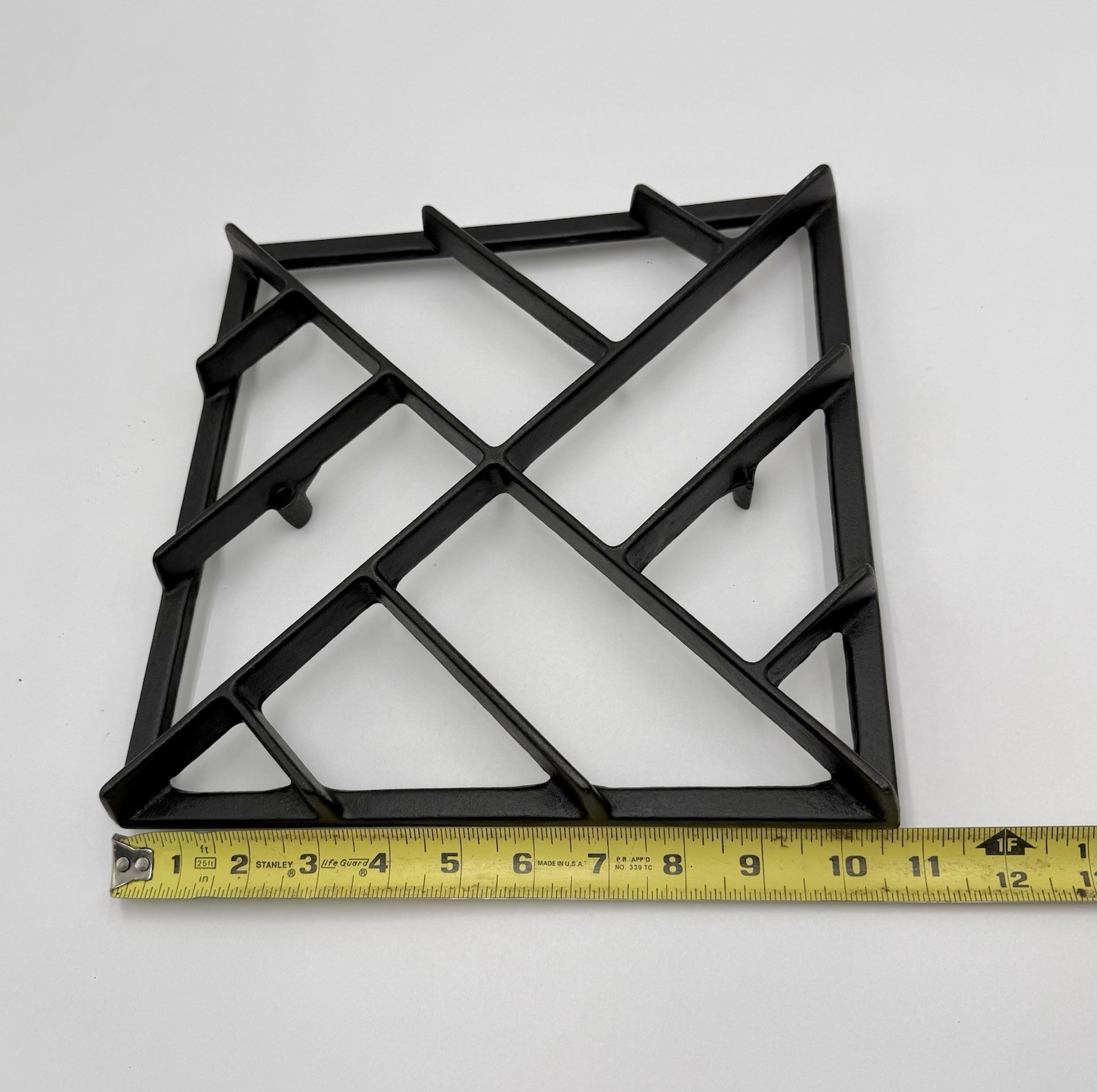 Dynasty Range Burner Grate 70001589