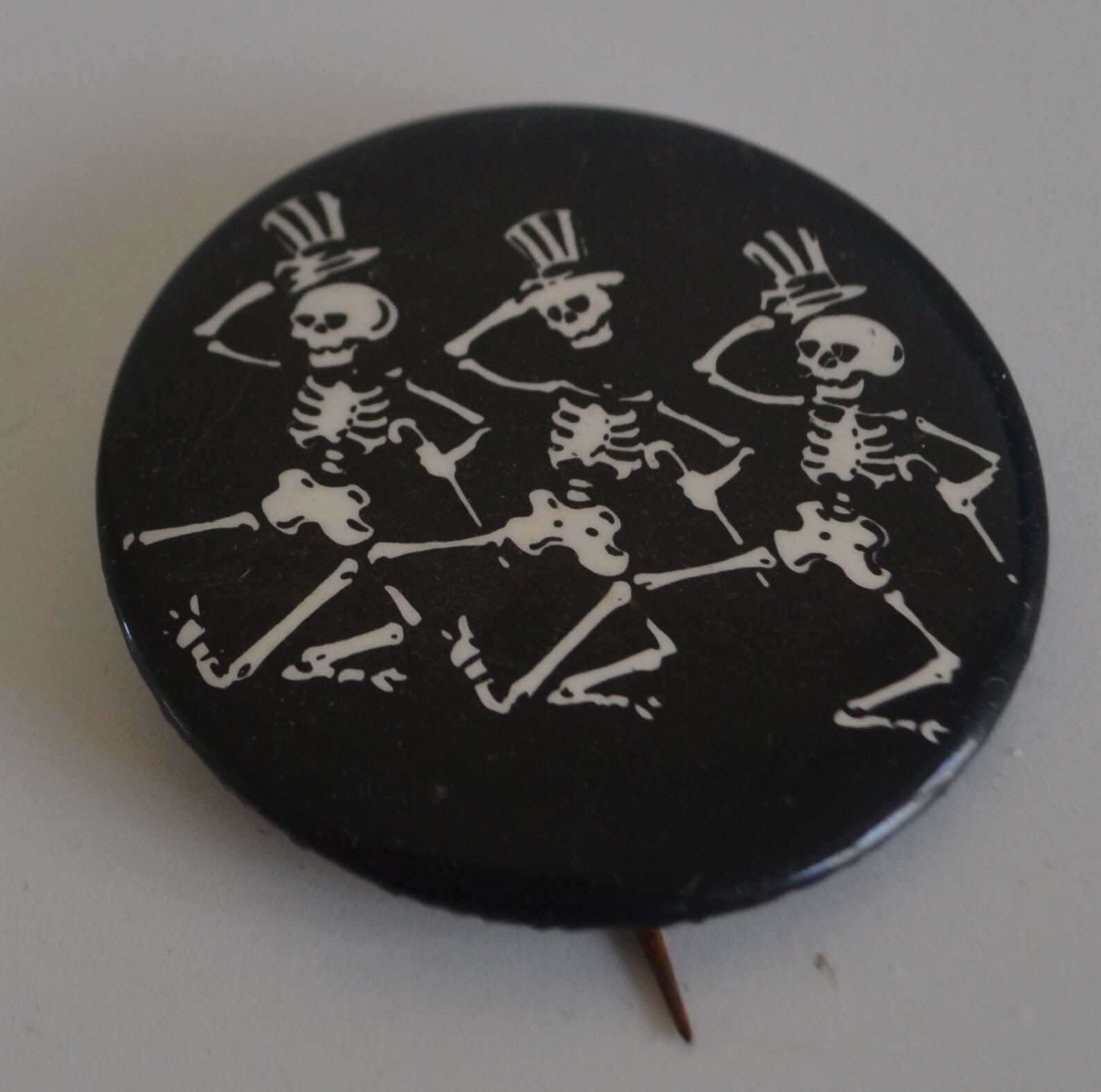 Grateful Dead, 5 Pins, Very Cool, Skeleton 3D Pin, Crow, Dancing Skeletons, etc.