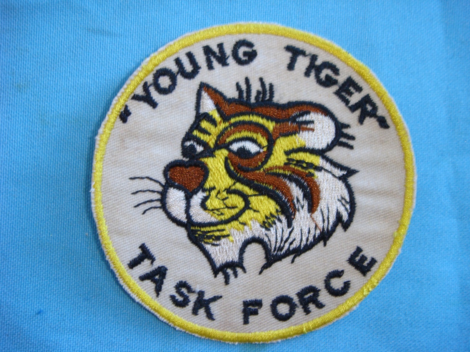 VIETNAM WAR PATCH,  US TASK FORCE " YOUNG TIGER "
