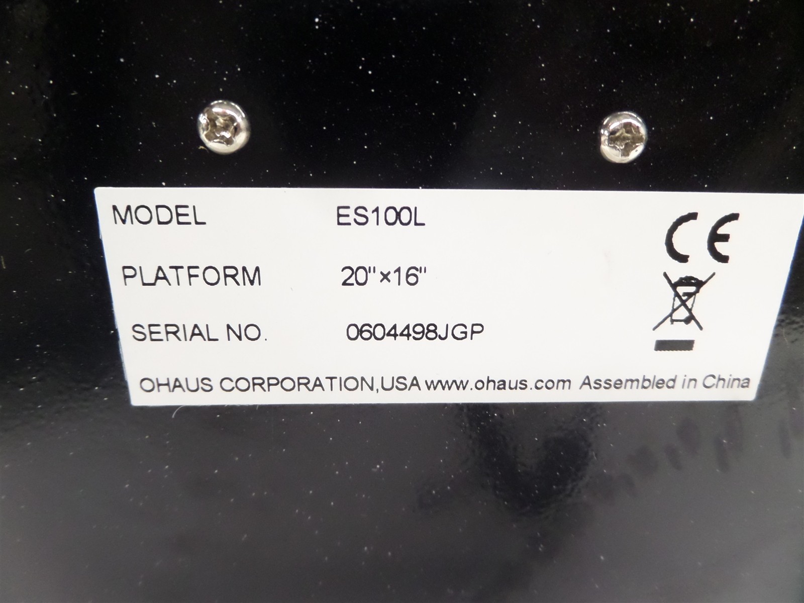 Ohaus ES100L Compact Bench Scale 20"x16"