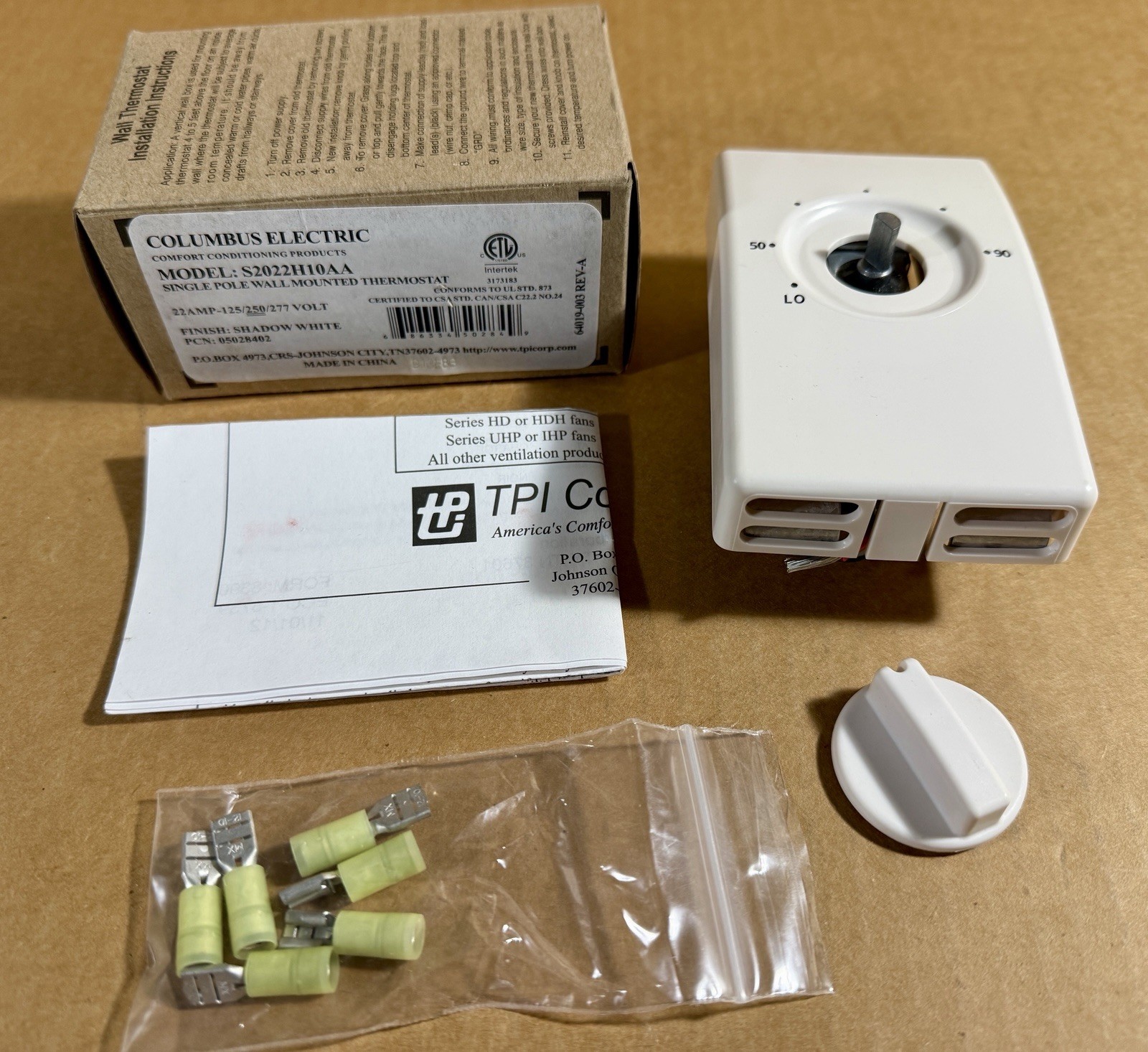 Columbus Electric TPI S2022H10AA Single Pole Wall Mounted Thermostat NOS New