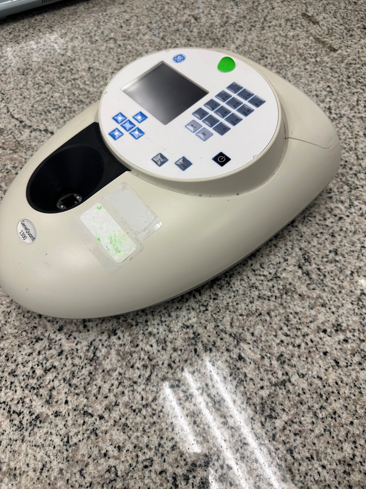 GE GeneQuant 1300 Spectrophotometer UNTESTED NO CORDS