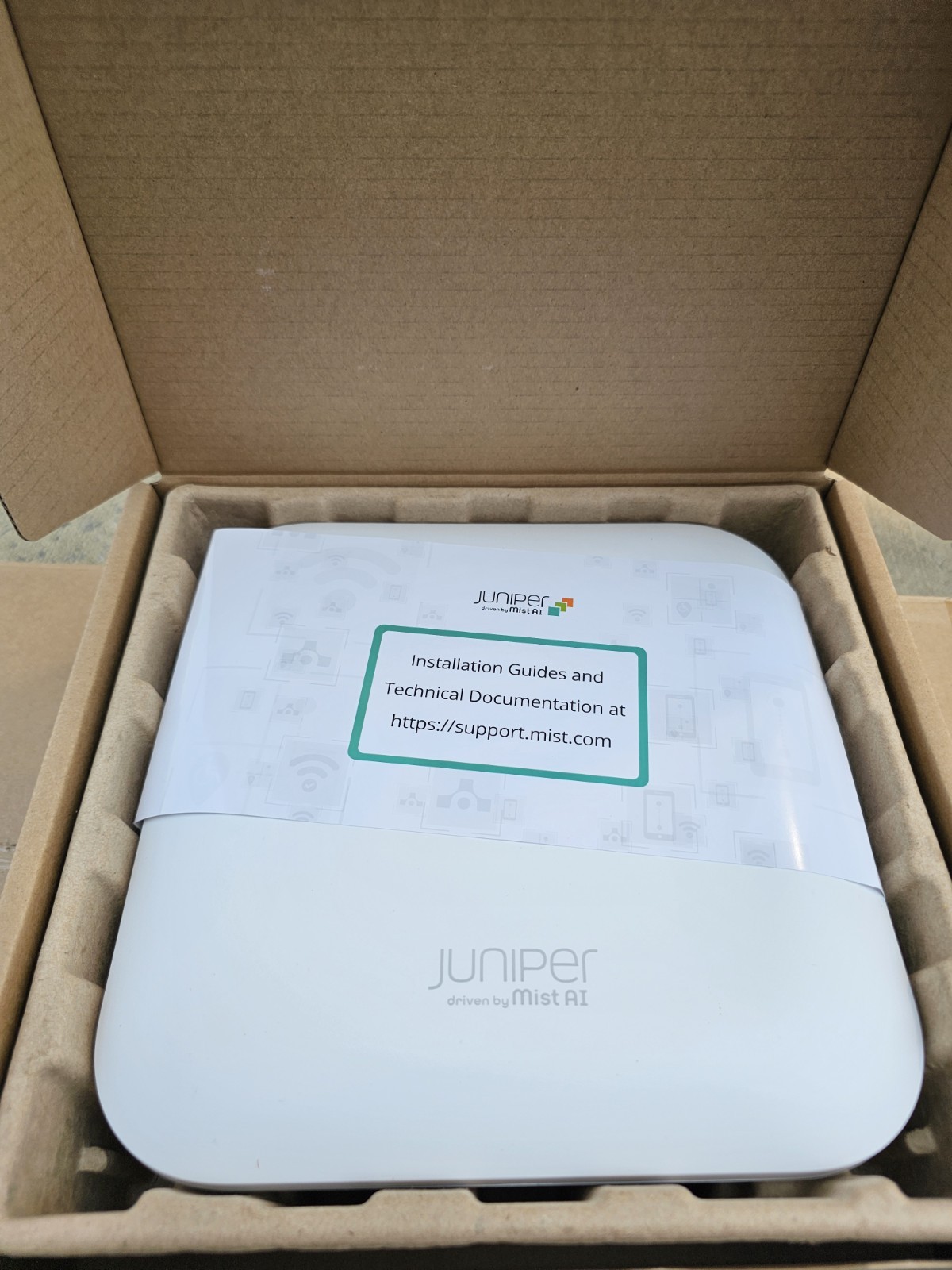 Juniper Networks AP47 Wireless Access Point BRAND NEW FREE SHIPPING.