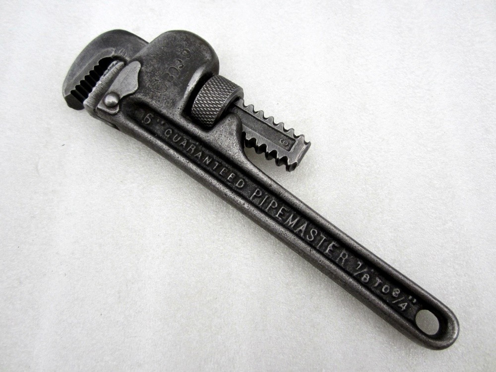 Vintage Erie Tool Works 6" Steel Pipe Wrench Pipe Master USA