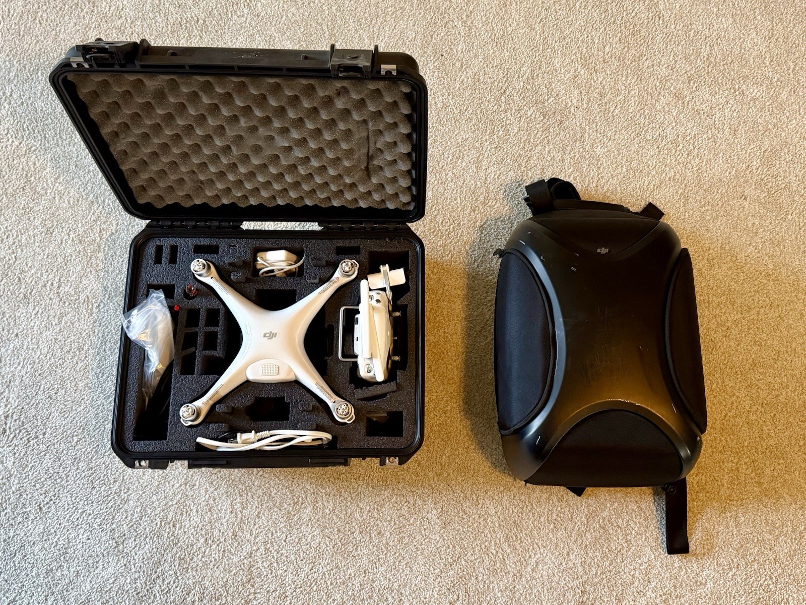 DJI Phantom 4 FPV Quadcopter Drone with Accessories & Carrying Cases