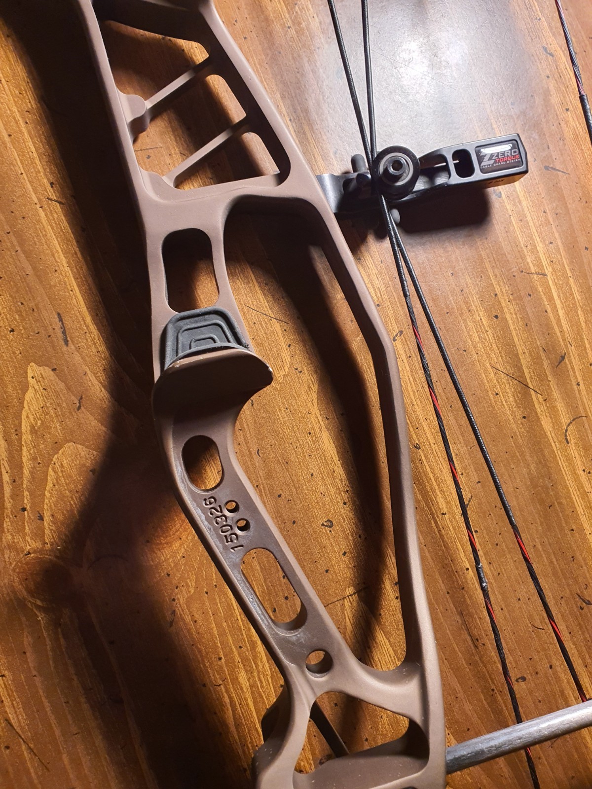 hoyt nitrum 34 #2 Cam 65lbs Harvest Brown