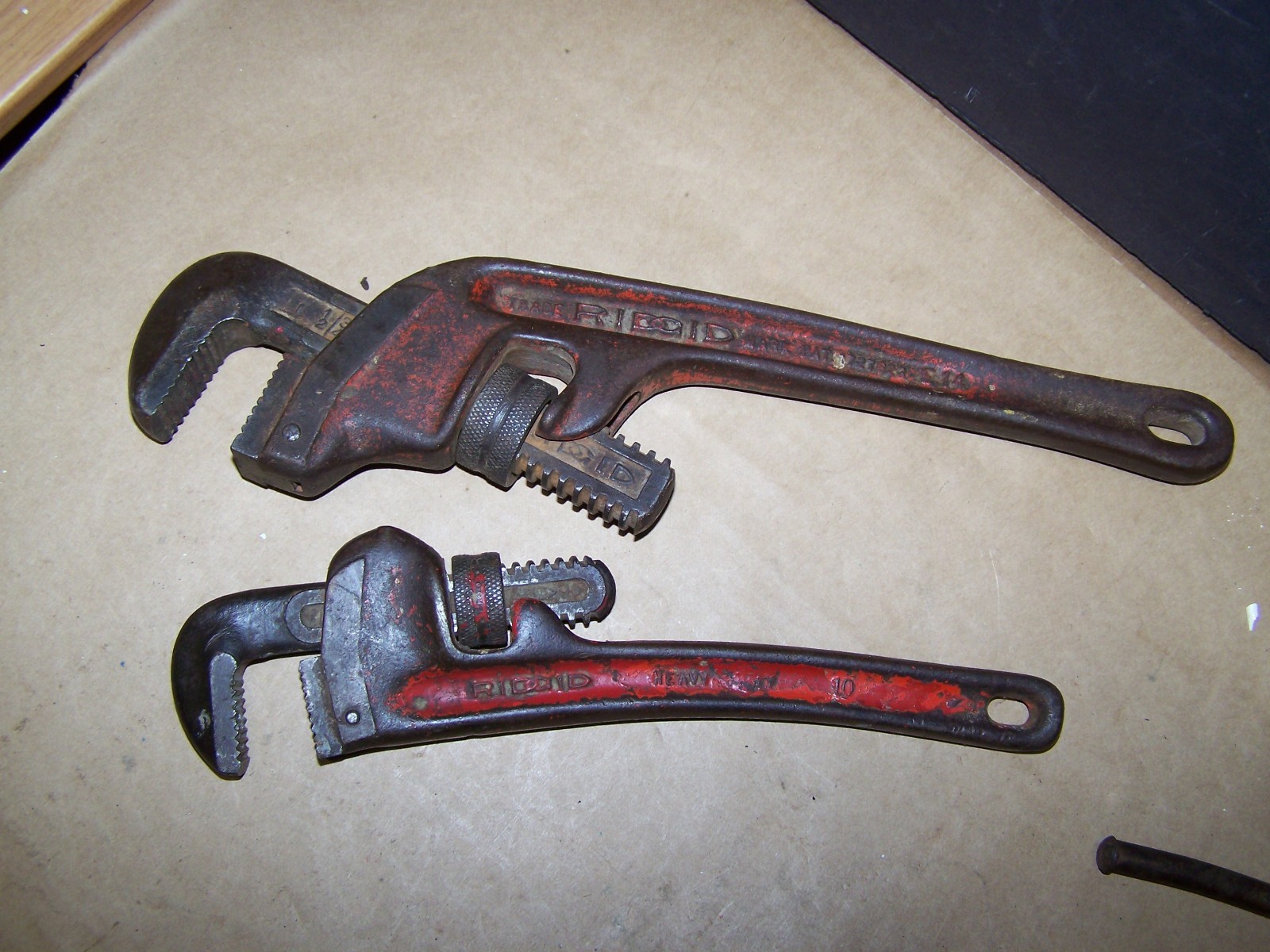 Vintage Ridgid 14" Offset Pipe Wrench E14 Ridge Tool Company USA + 10" curved
