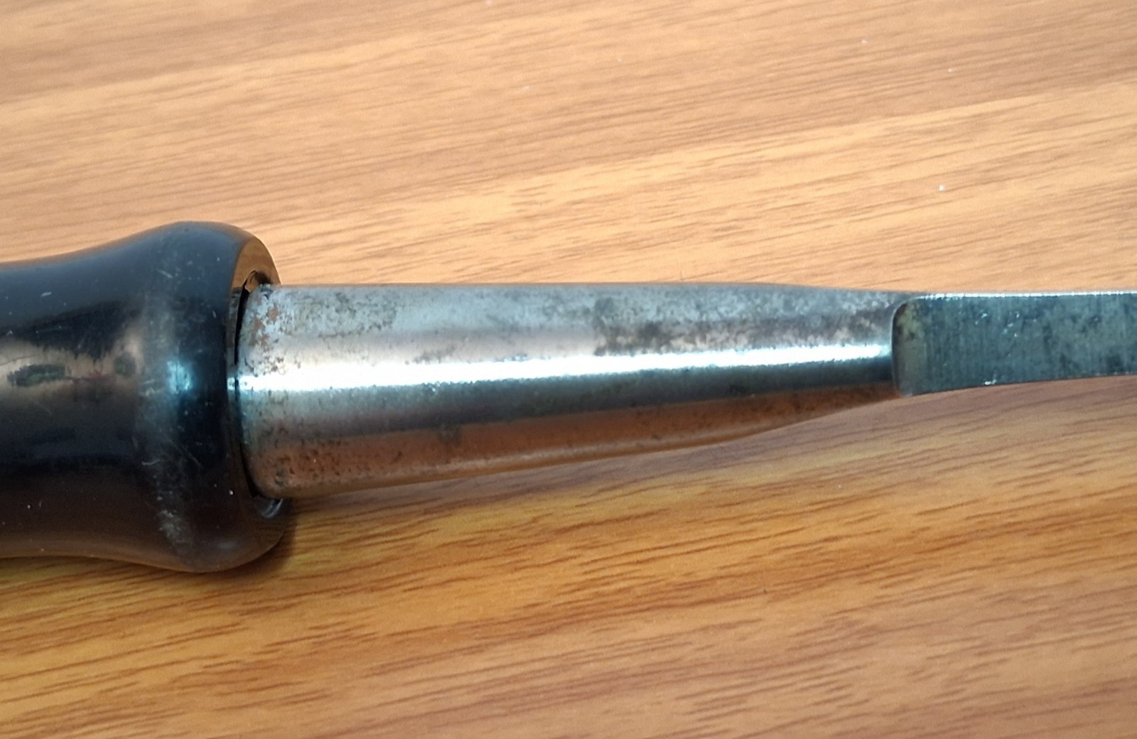 Buck Bros. 100 Wood Chisel Yellow Metal Cap 1/4" Vintage Tool Made in USA