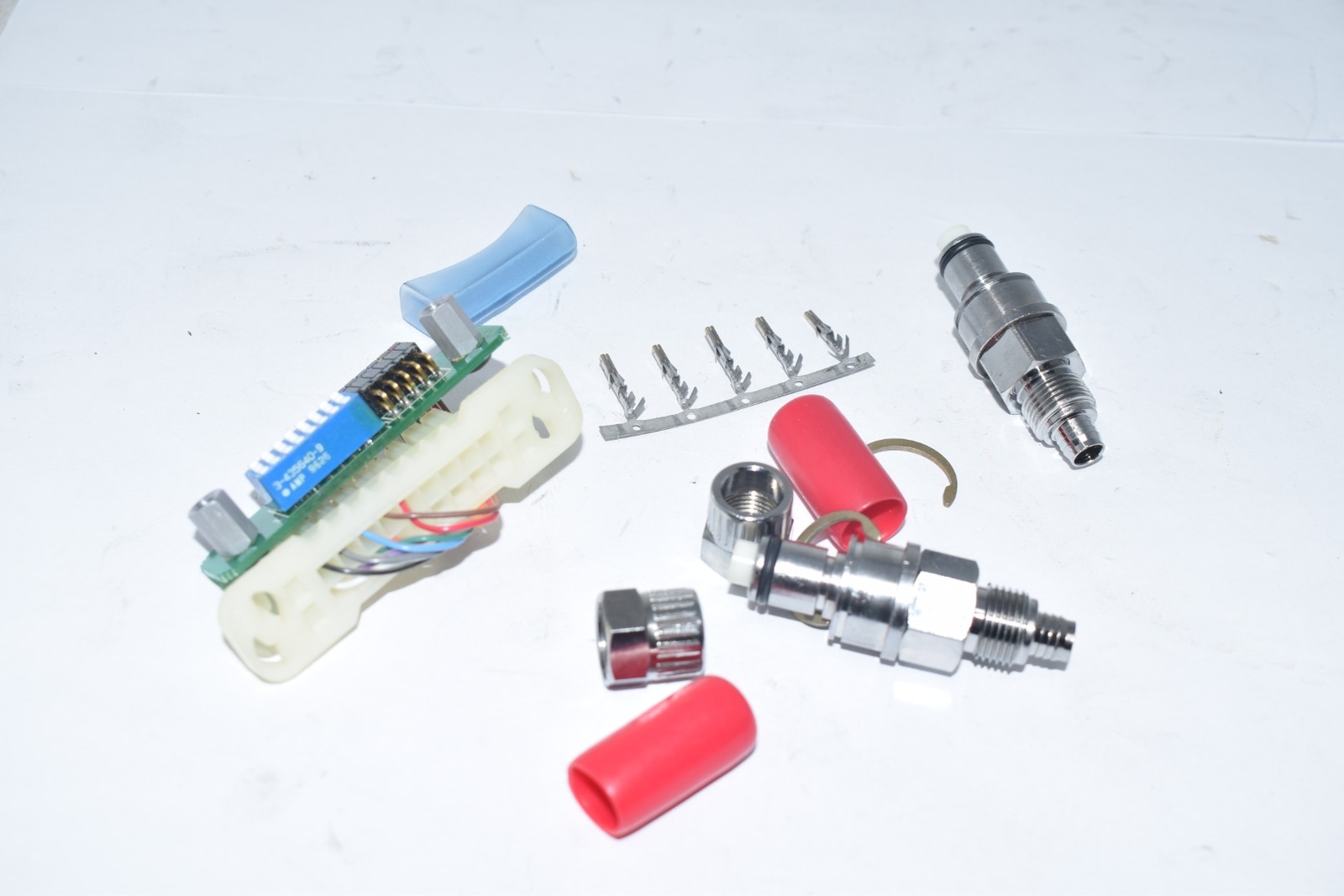 NEW 3-425640-B PCB Circuit Board Module With Connector Fittings