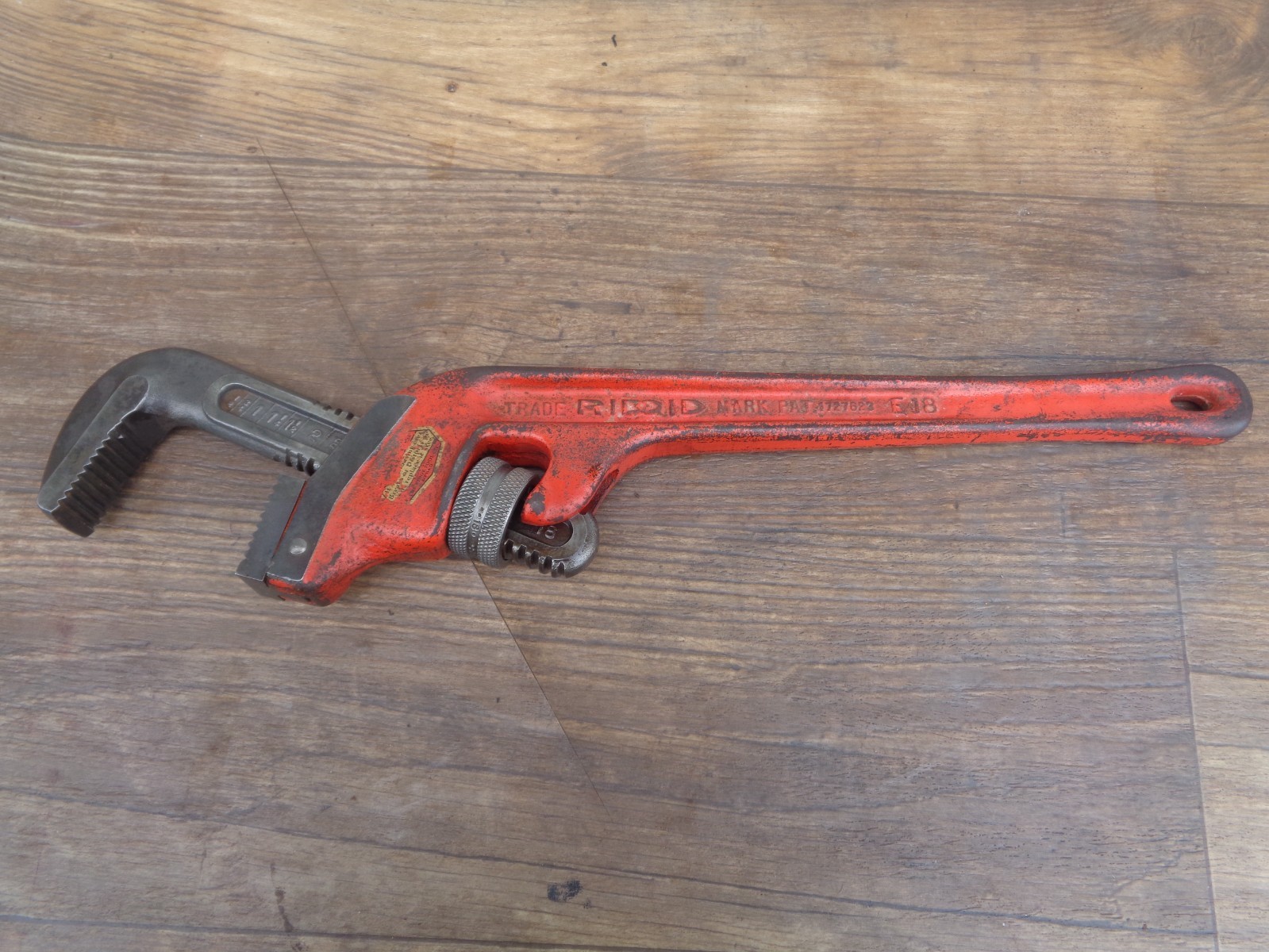RIDGID E18 Heavy Duty 18" Steel Offset Pipe Wrench