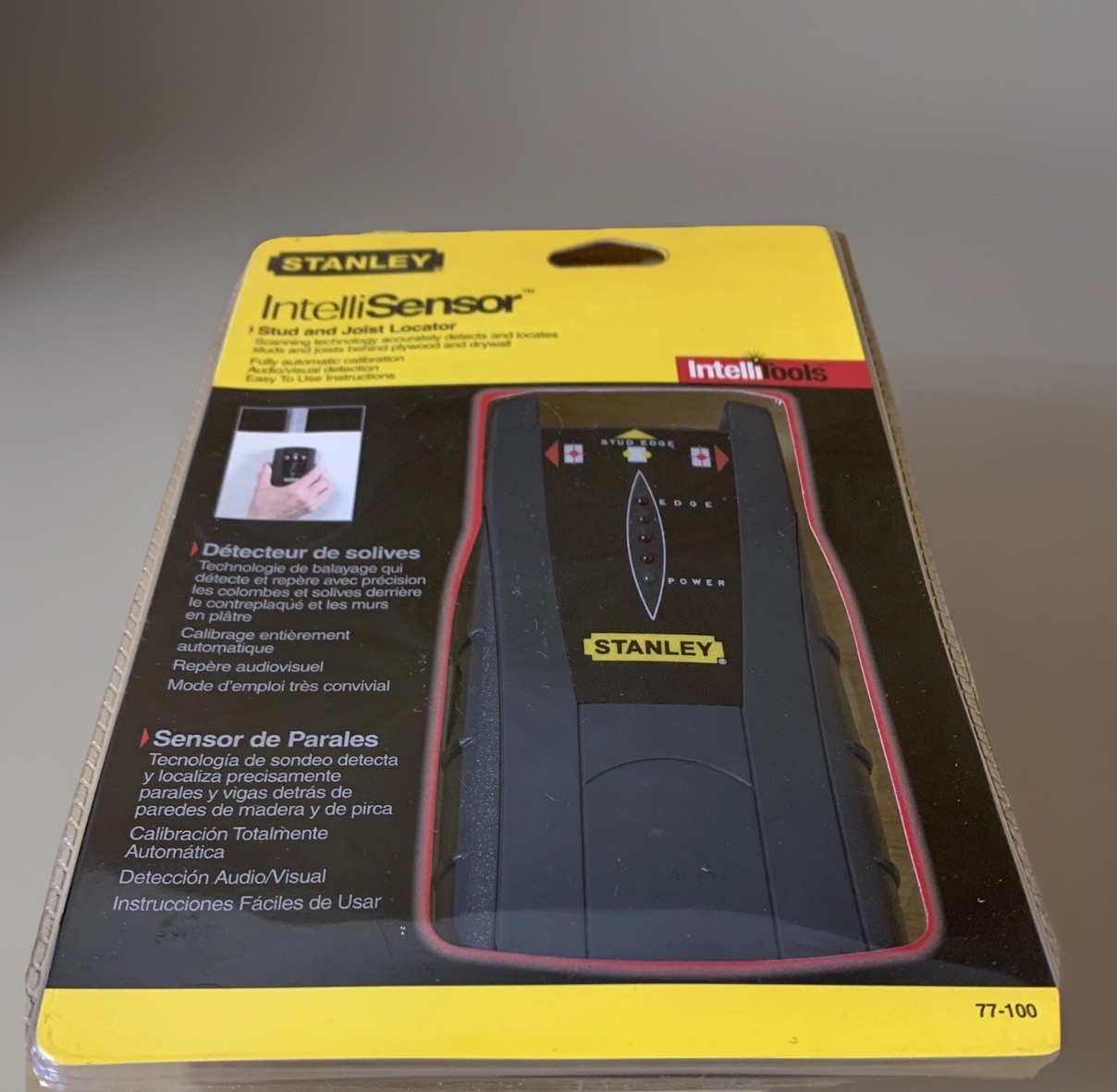 STANLEY INTELLISENSOR stud and joist locator #77-100.