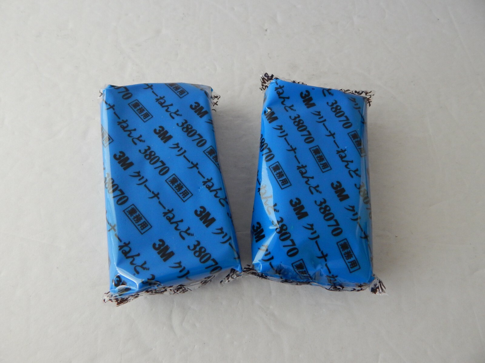2x 3M 38070 Clay Bar Commercial Grade Fine Grade Blue 180g