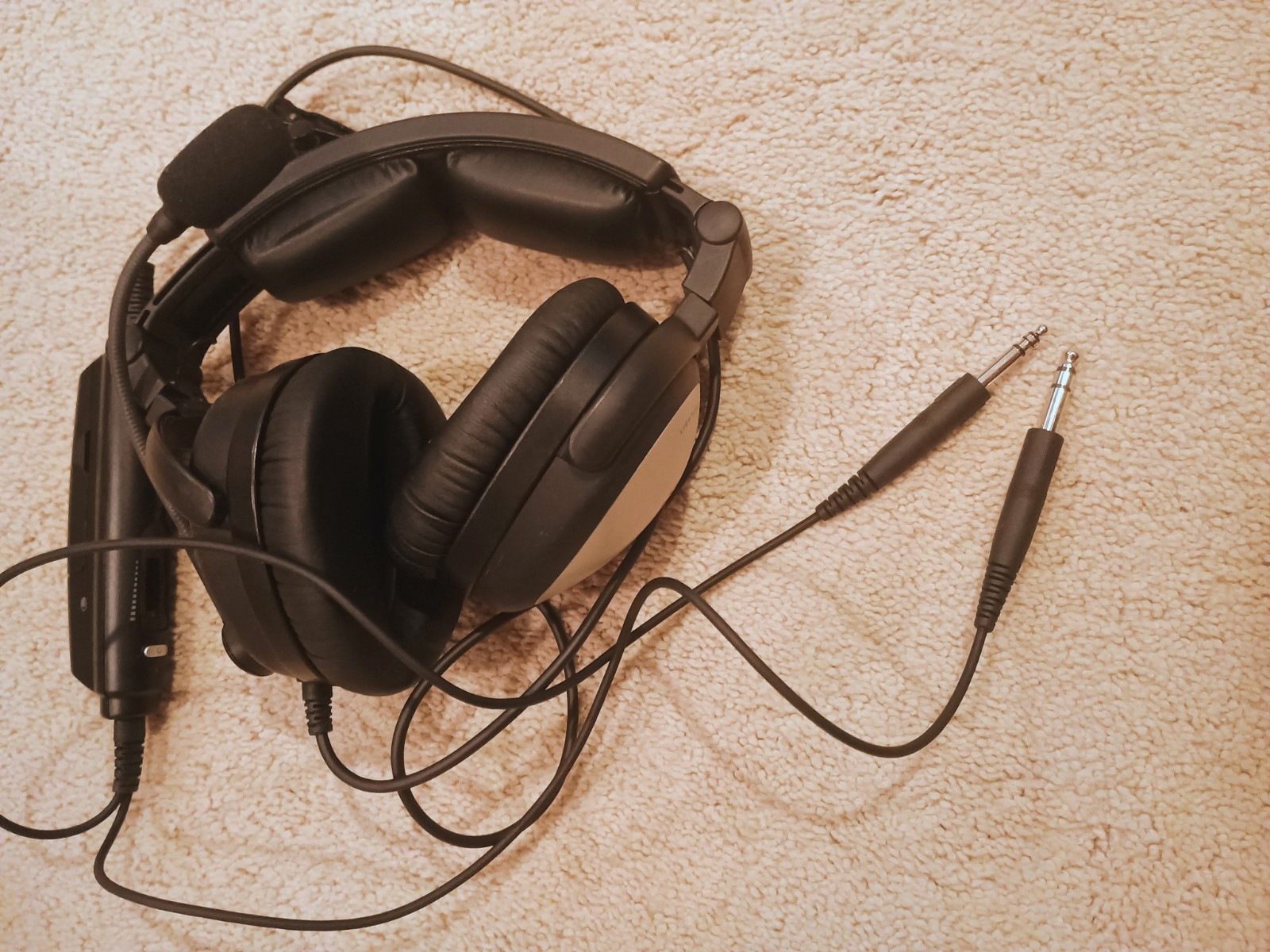 Lightspeed Sierra ANR Aviation Headset - Bluetooth - Dual Plug