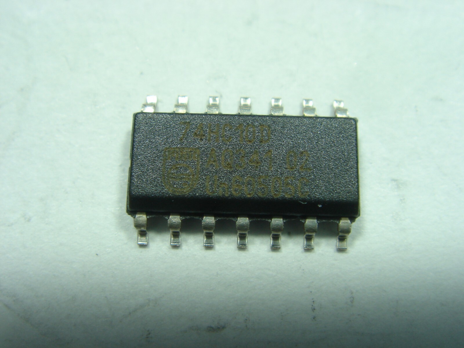 74HC10 SMD-14 IC Circuit #21-5E4