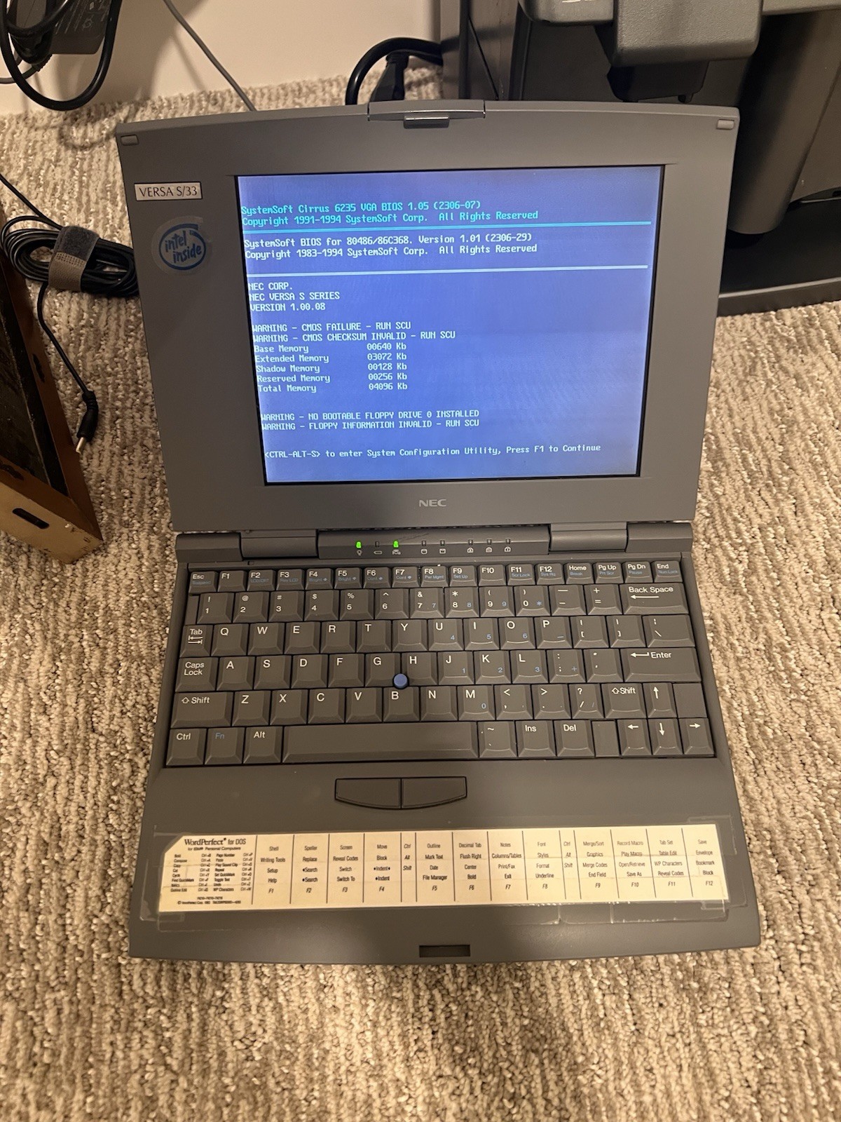 NEC Versa S/33 Laptop Computer AS-IS)(Untested)(Parts)