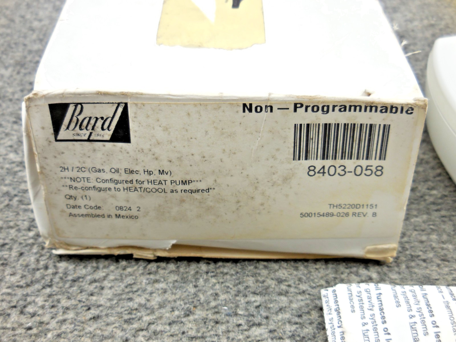 Unused Bard 8403-058 Non Programmable Digital Thermostat