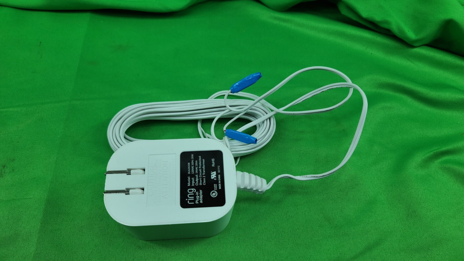 New Ring 24VAC 20VA Plug-In Adapter  (2nd Generation) DLA2420B