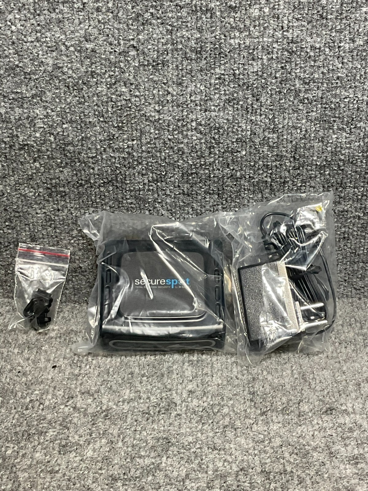 D-Link SecureSpot Internet Security Firewall 4 PC Used