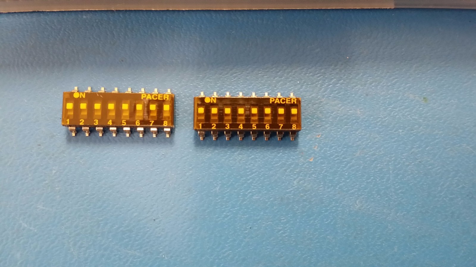 (4PCS) DMG108LT 8 POSITION DIP SWITCH 16PIN SURFACE MOUNT
