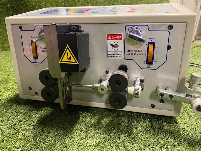 SWT Max2 Full-Automatic Computer Wire Stripping Machine