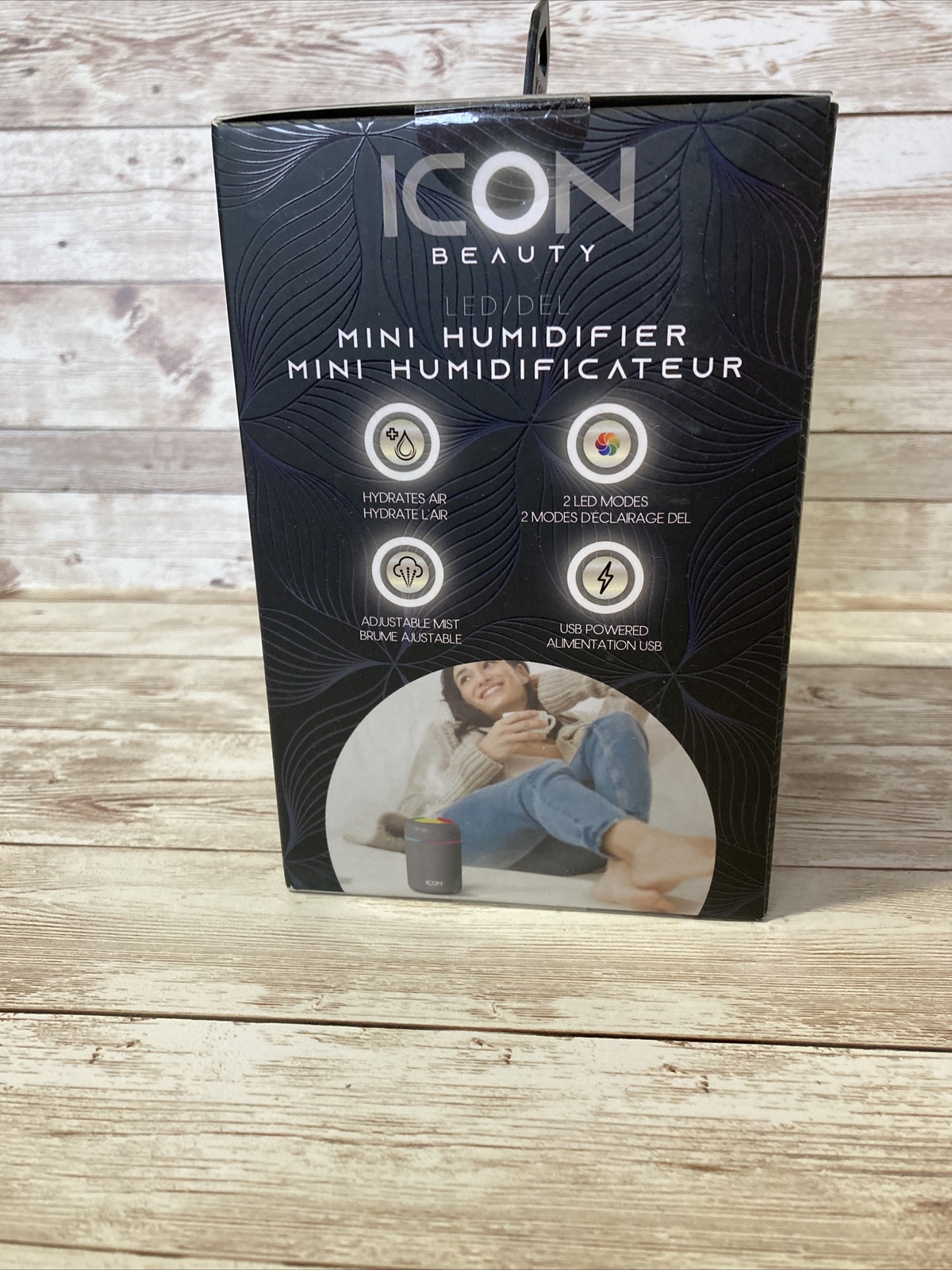 Icon Beauty Mini Humidifier NEW Led LightsUSB Powered