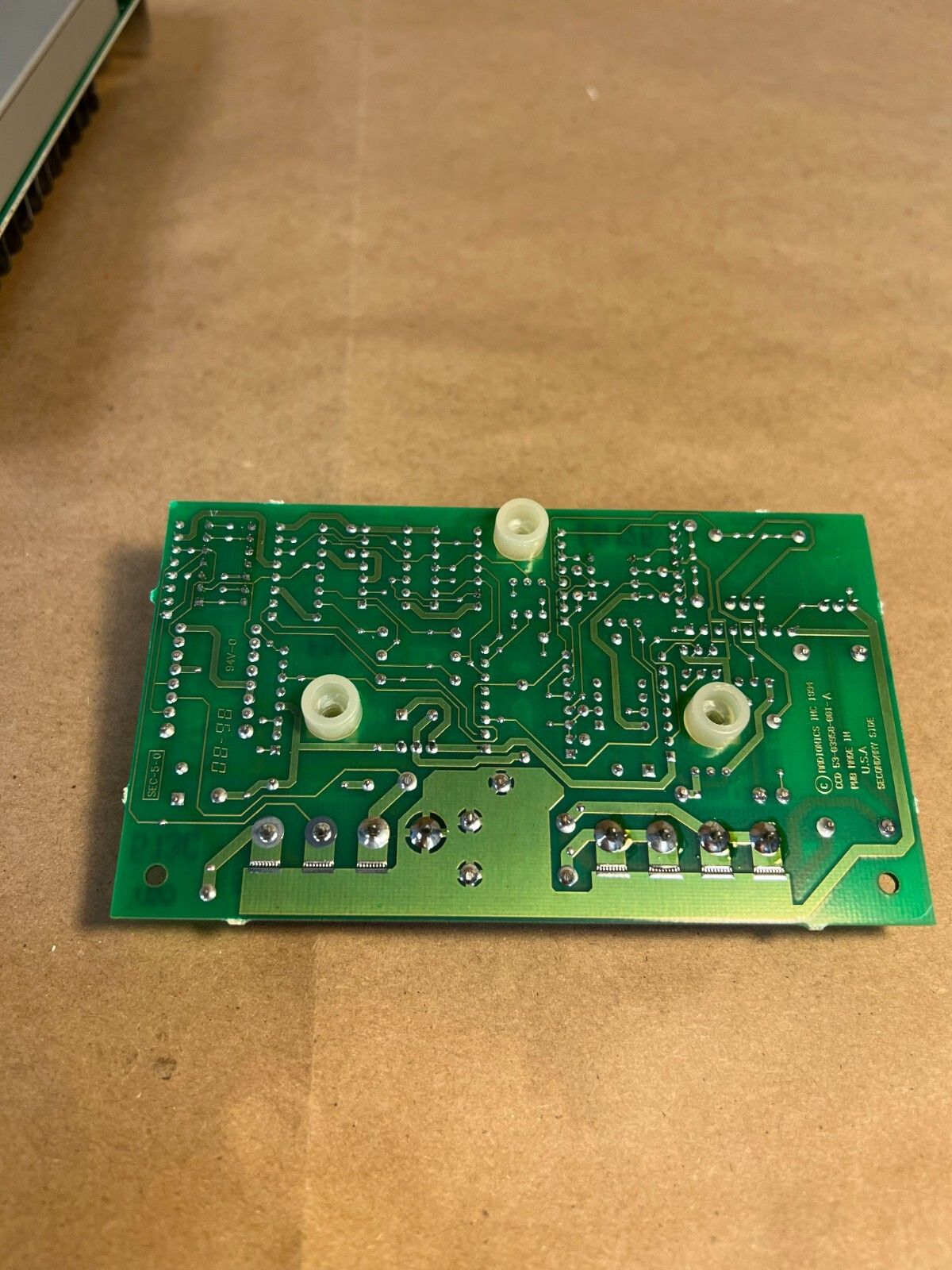 Radionics D7212 Digital Alarm Communicator Transmitter + Control Unit FOR PARTS
