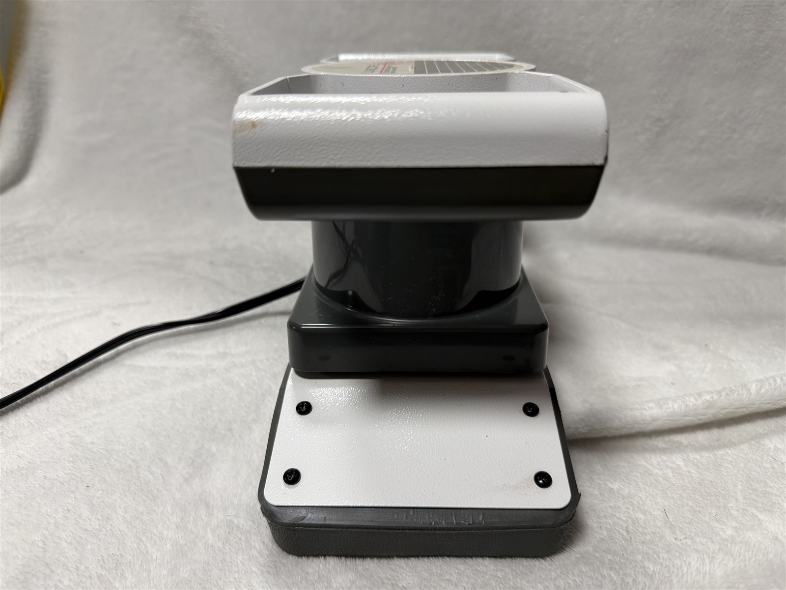 LUMISCOPE ELECTRIC VIBRATING MASSAGER 2-SPEED THERAPEUTIC MUSCLE RELAXER