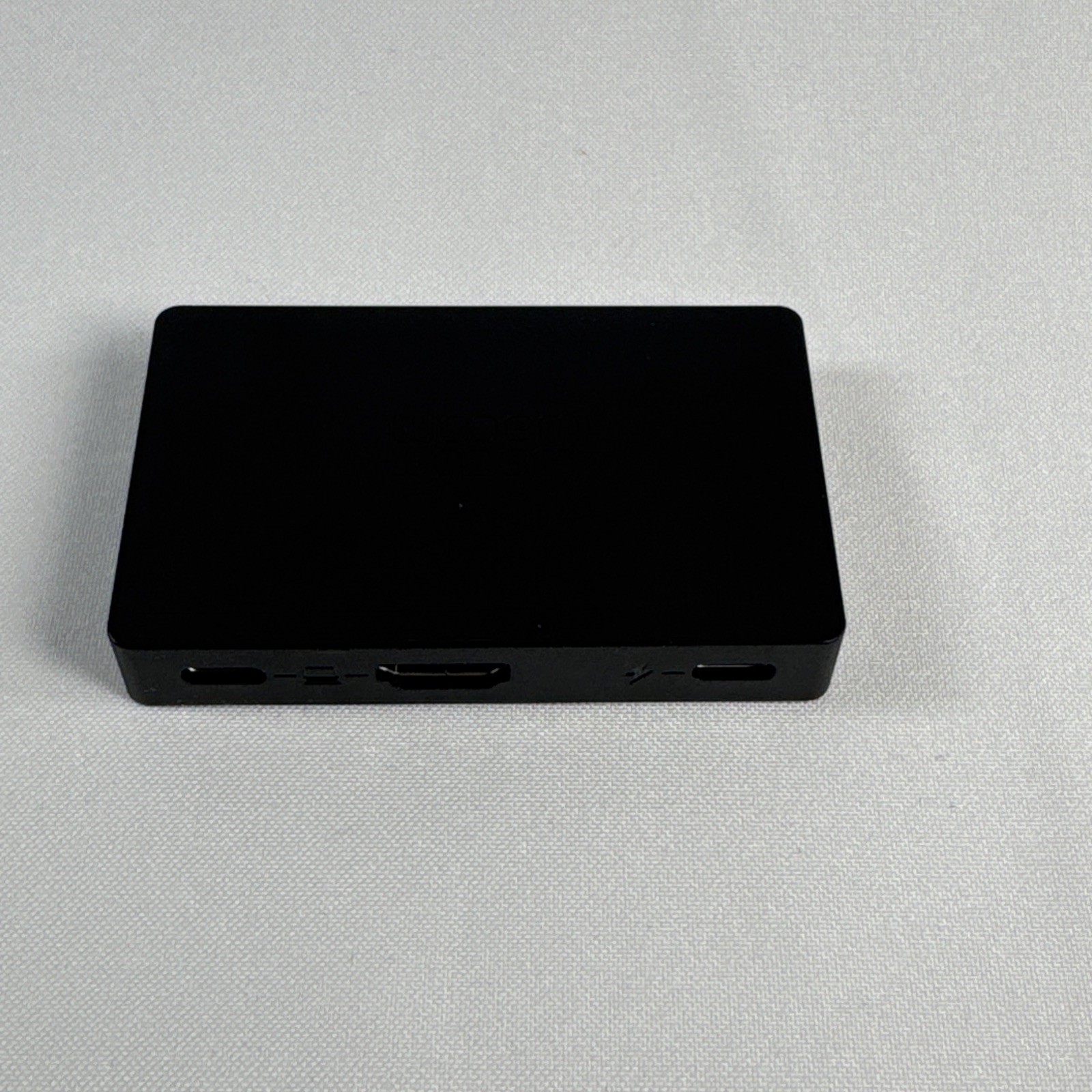 Wacom One 14 Creative Pen Display with HDMI Adapter
