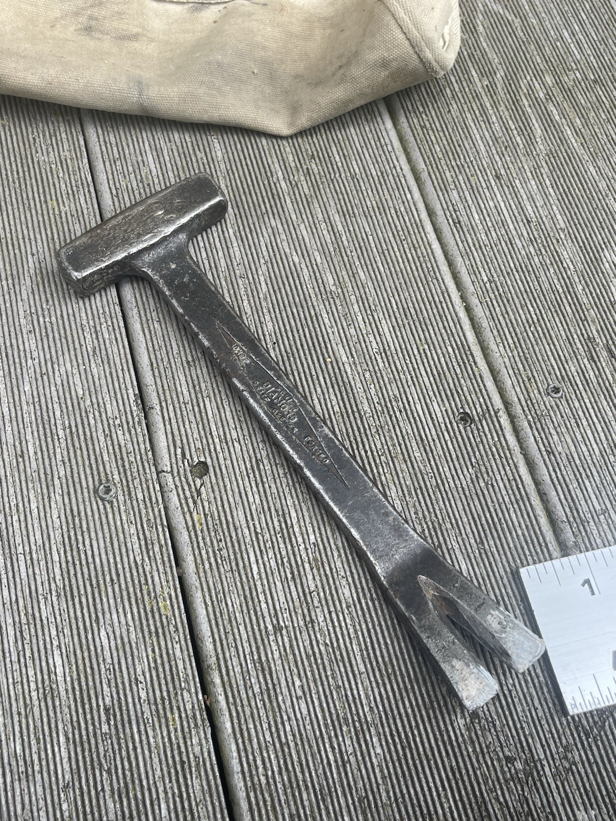 Vintage Diamond Tool & Horseshoe Co CRATE HAMMER NAIL PULLER PRY BAR Multi Tool