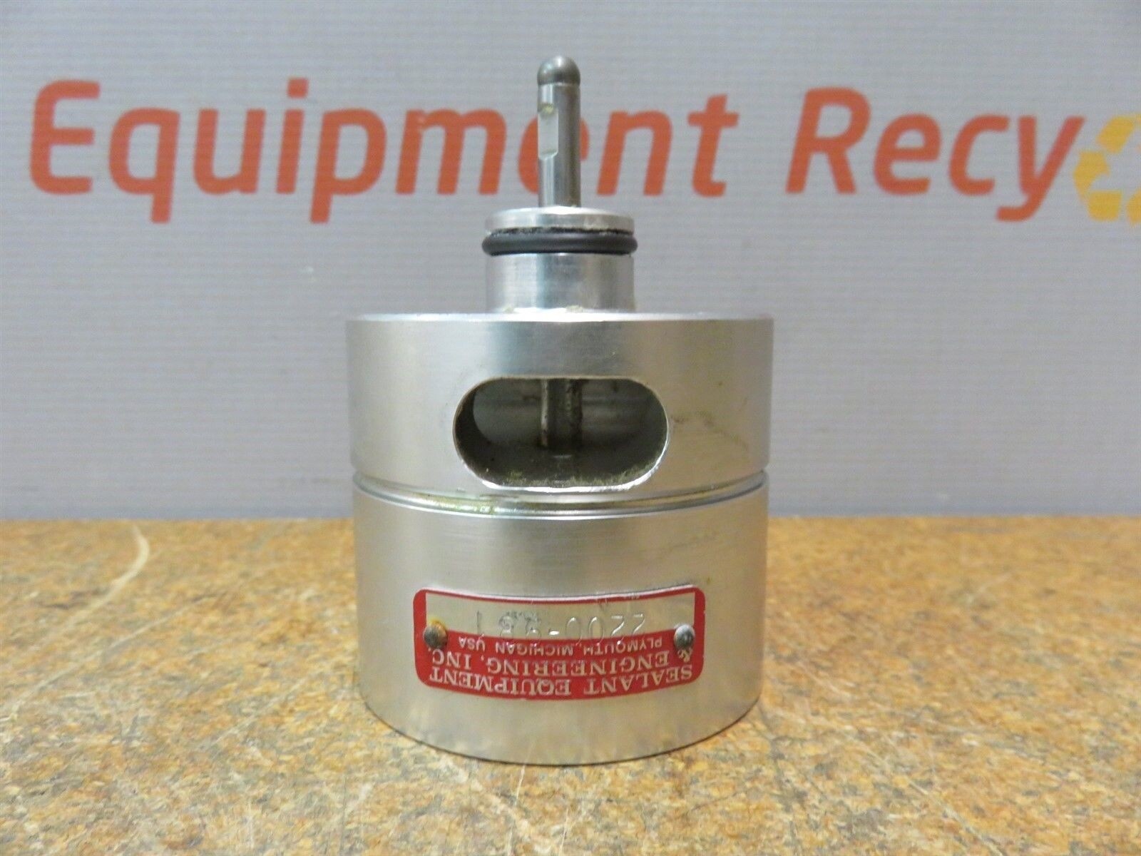 Nordson Sealant Equipment No Drip Kiss Dispense Tip Seal Valve 2200-981
