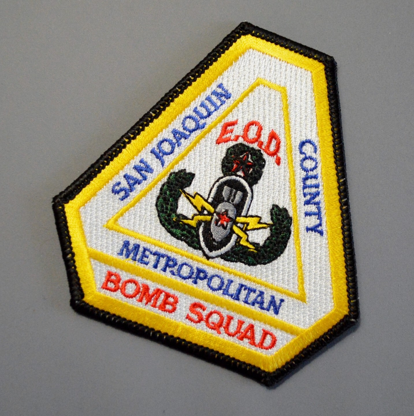 San Joaquin County Metropolitan Bomb Squad E.O.D. Patch ++ Mint CA
