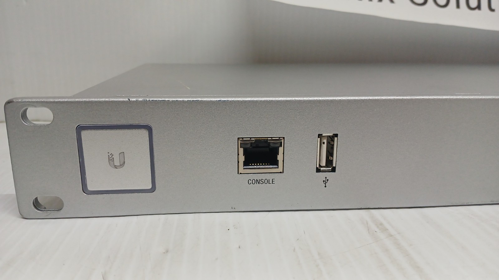 Ubiquiti Networks Unifi Security Gateway Pro 4 USG-PRO-4 *WORKING* *READ*